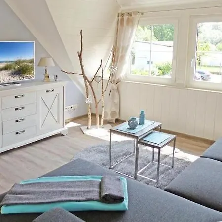 Ferienwohnung Stranddistel Apartment Kuehlungsborn